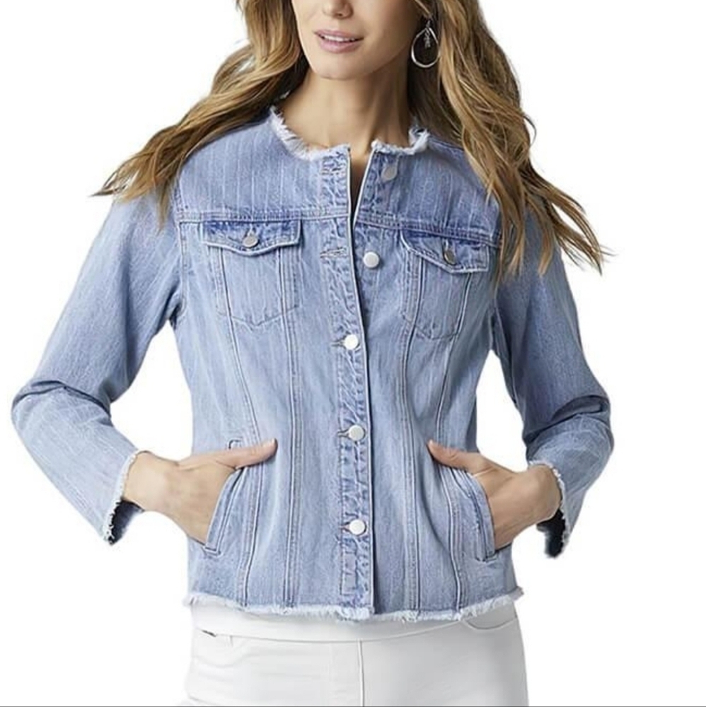 Coco + Carmen Women's OMG Fringe Neck Coastal Chic Jean Jacket Size S/M